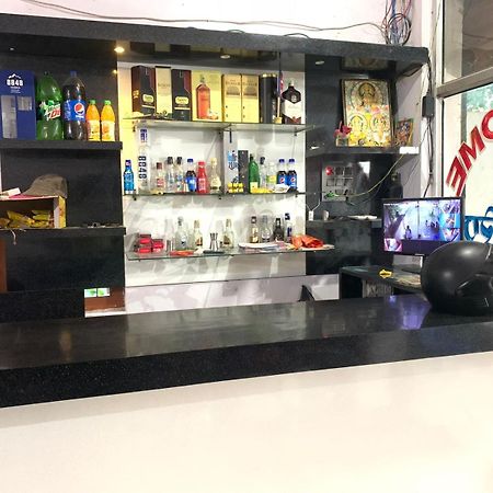 Subha Laxmi Hotel & Lodge Bahāsi Eksteriør bilde